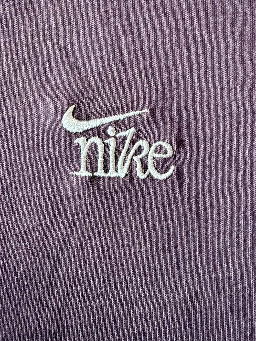 Nike women’s lightweight cropped hoodie size medium